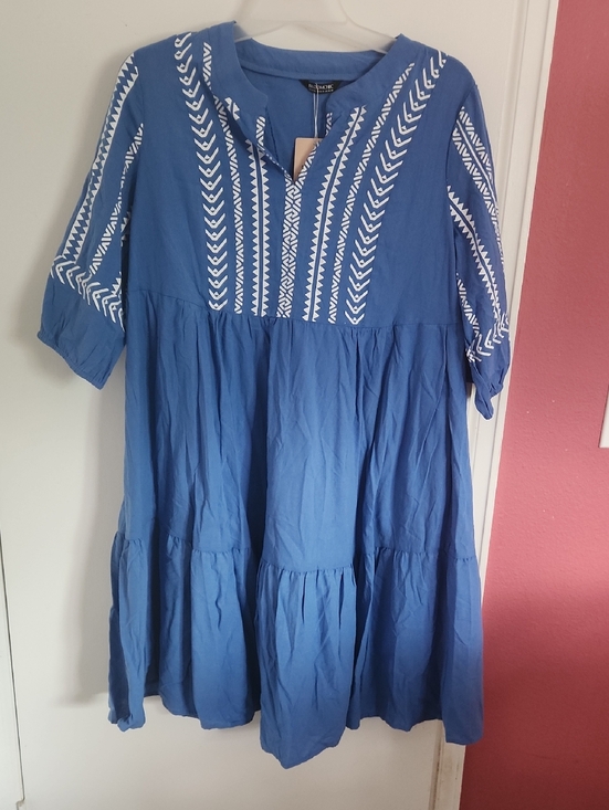 BloomChic Dresses & Skirts - BloomChic Blue Dress with White Geometric Embroidery